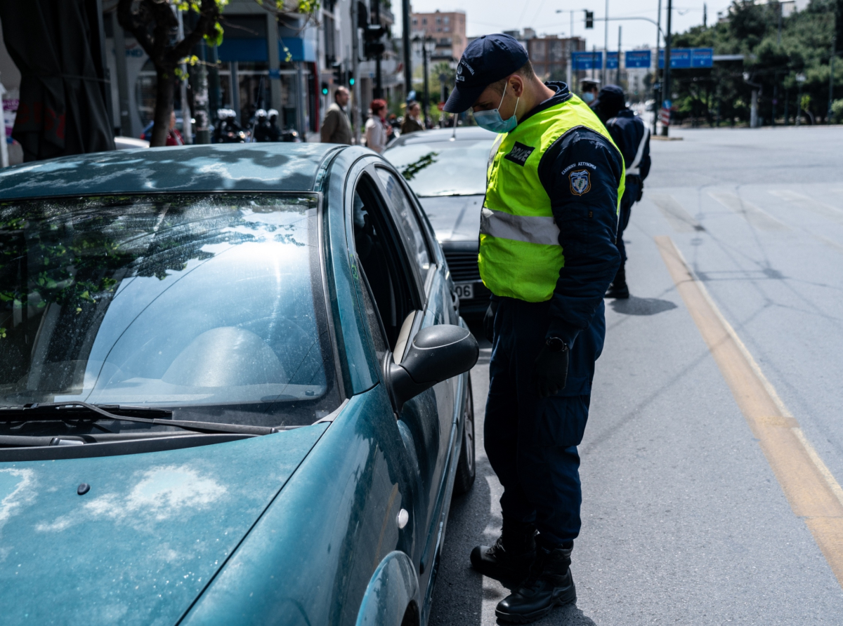 Σε εφαρμογή εγκύκλιος της ΑΑΔΕ για τα ανασφάλιστα οχήματα