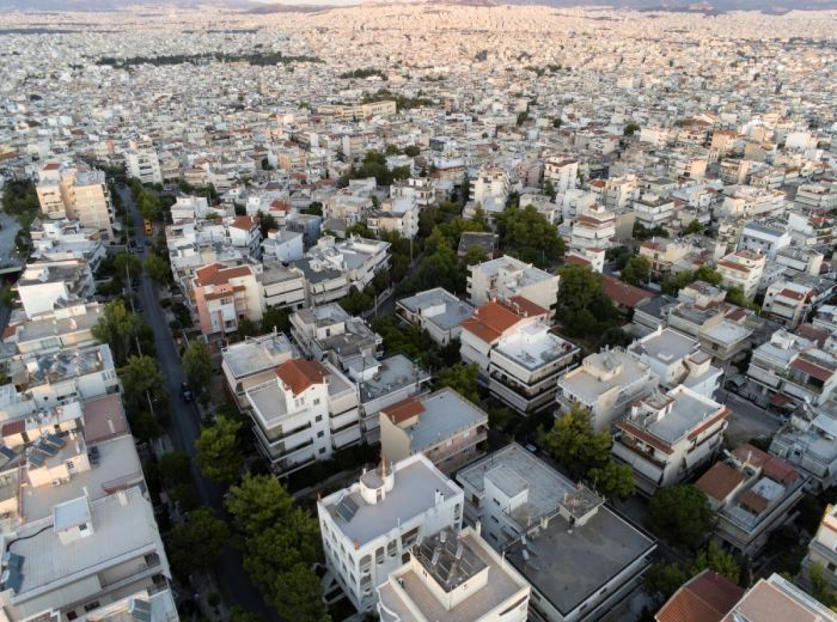 Νέο πακέτο για τα κλειστά σπίτια ετοιμάζει η κυβέρνηση