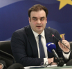 Μισό δισ. από αμυντικές δαπάνες γίνονται «χώρος» για παροχές