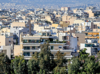 «Μπαράζ» ελέγχων από την εφορία στις μεταβιβάσεις ακινήτων του 2024