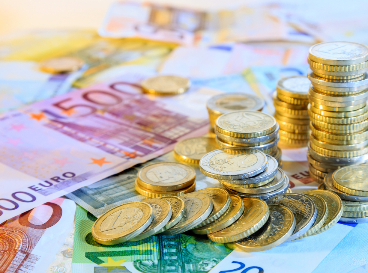 Νέο πλαίσιο ρυθμίσεων για ιδιωτικό χρέος 250 δισ. ευρώ
