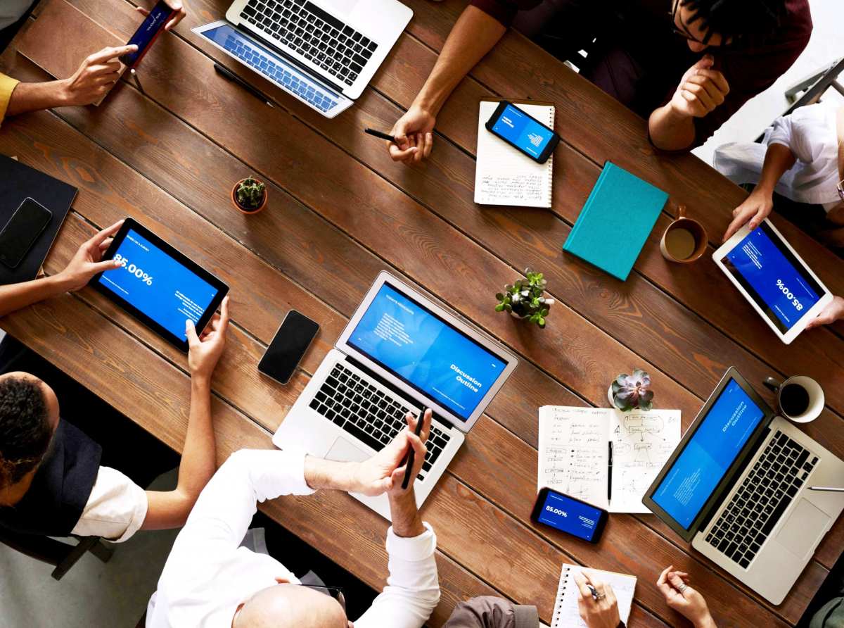 Σε ποιους κλάδους επεκτείνεται από 3 Νοεμβρίου η πλήρης εφαρμογή της Ψηφιακής Κάρτας Εργασίας – Διευκρινιστική εγκύκλιος