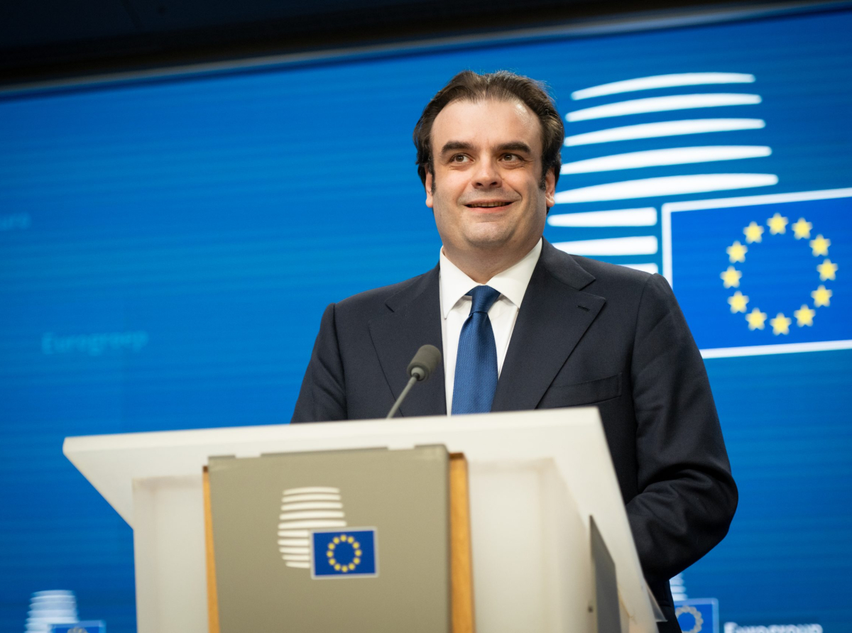 Ο Πιερρακάκης στο τιμόνι της Ευρωζώνης: Το παρασκήνιο μιας «καθαρής» νίκης