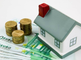 Η μεγάλη μάχη για τους τόκους στα δάνεια Κατσέλη