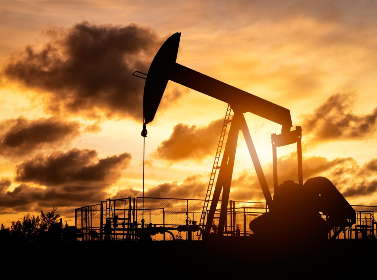 Οι διακυμάνσεις του πετρελαίου στην περιοχή των 100 δολαρίων φέρνουν νωρίτερα αποφάσεις